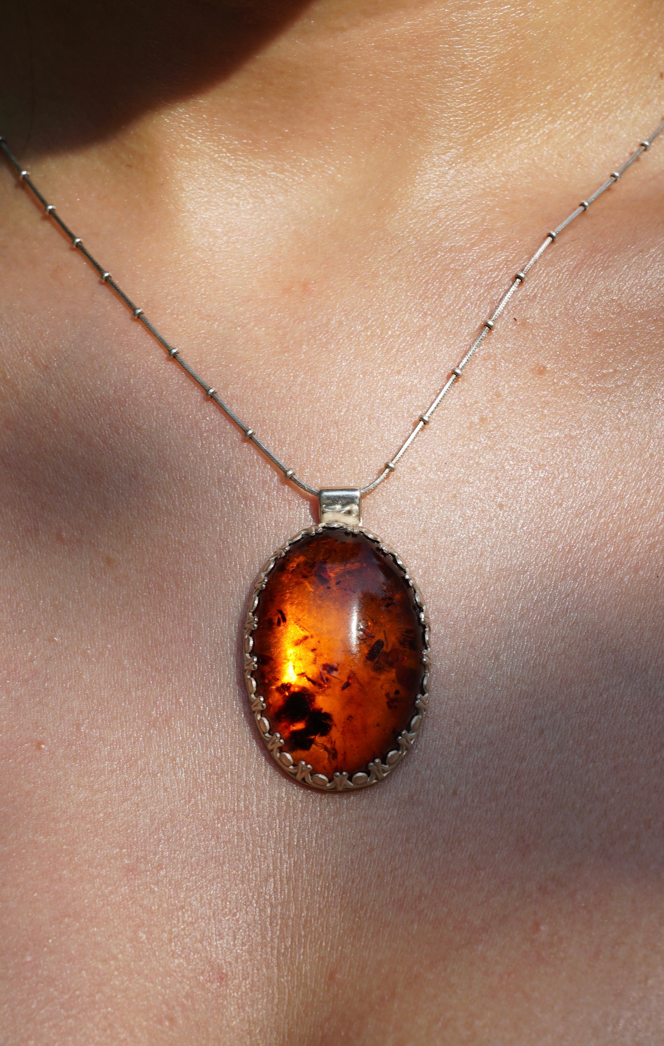 Amber Pendent