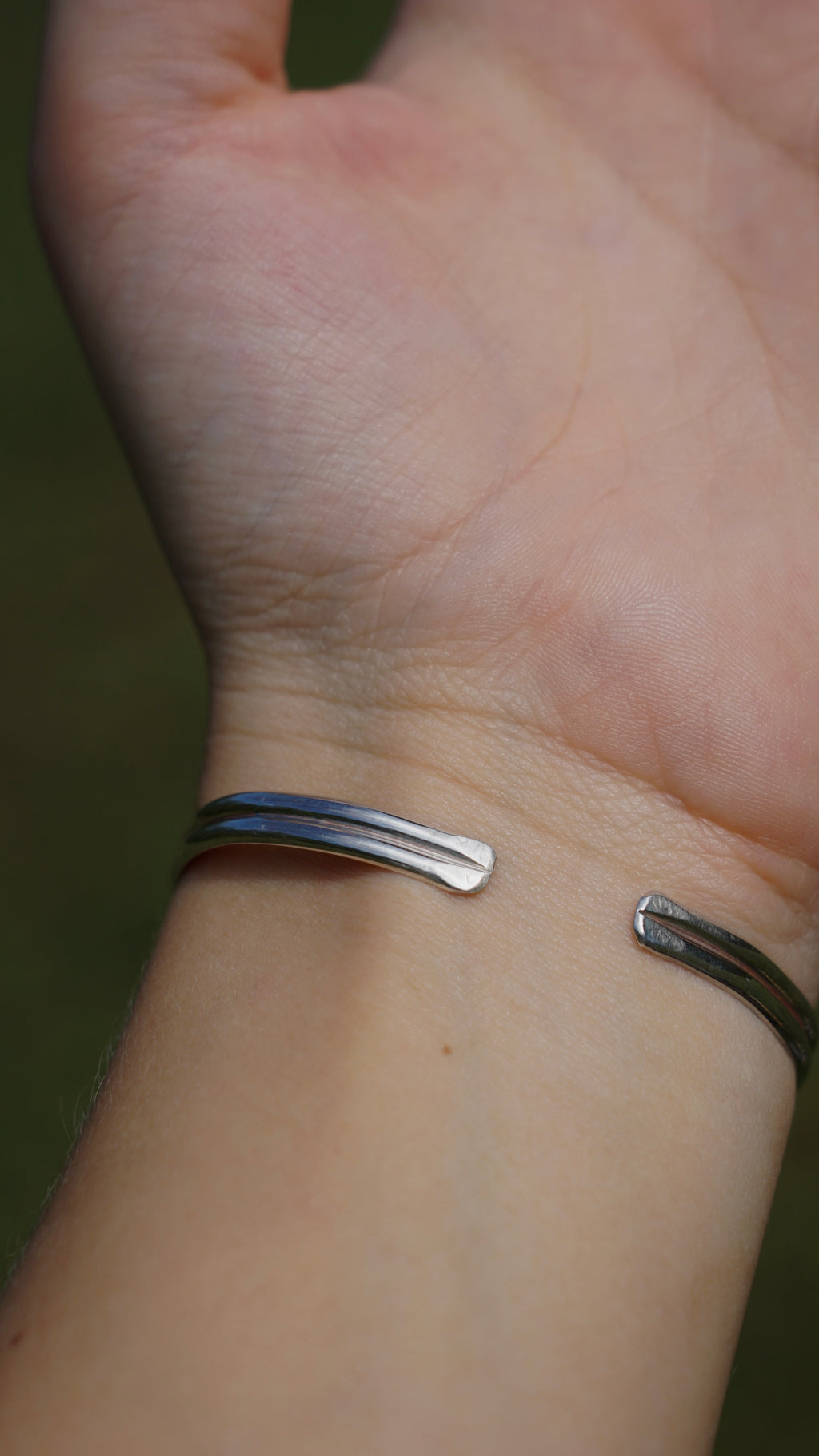 Moon cuff