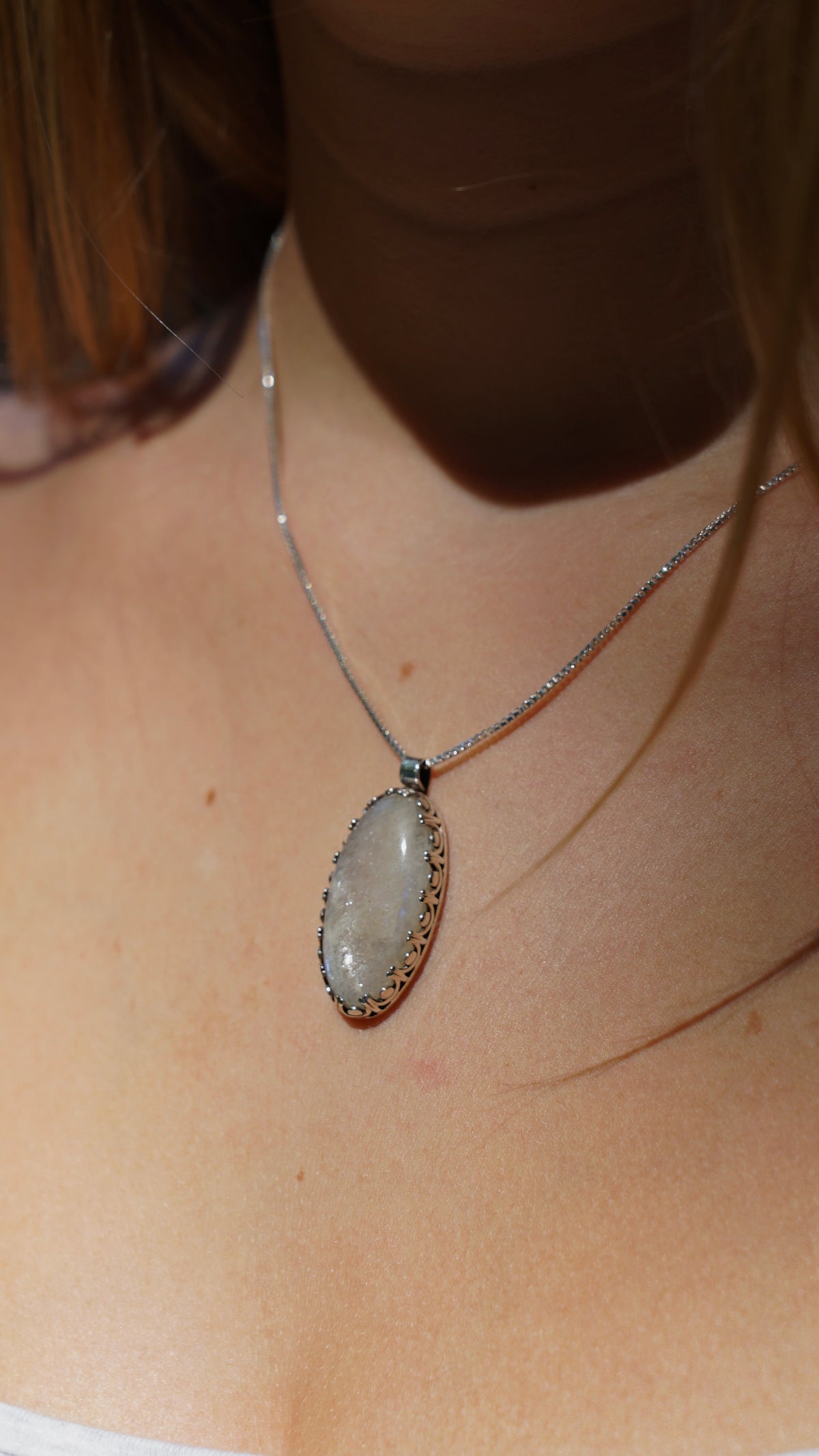 Fairy dust pendent (quarts)